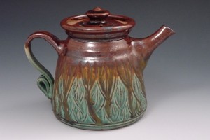 Carved Leaf Tea Pot 