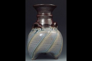 Tripod /// Vase Blue & Plum